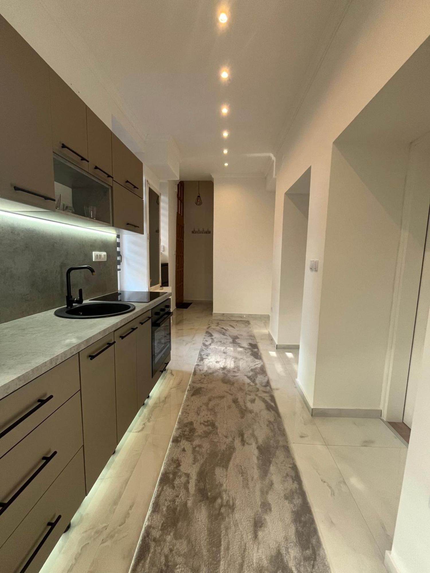 Sarajevo Luxury Apartment - 50 M From Old Sarajevo Clock Tower Bagian luar foto