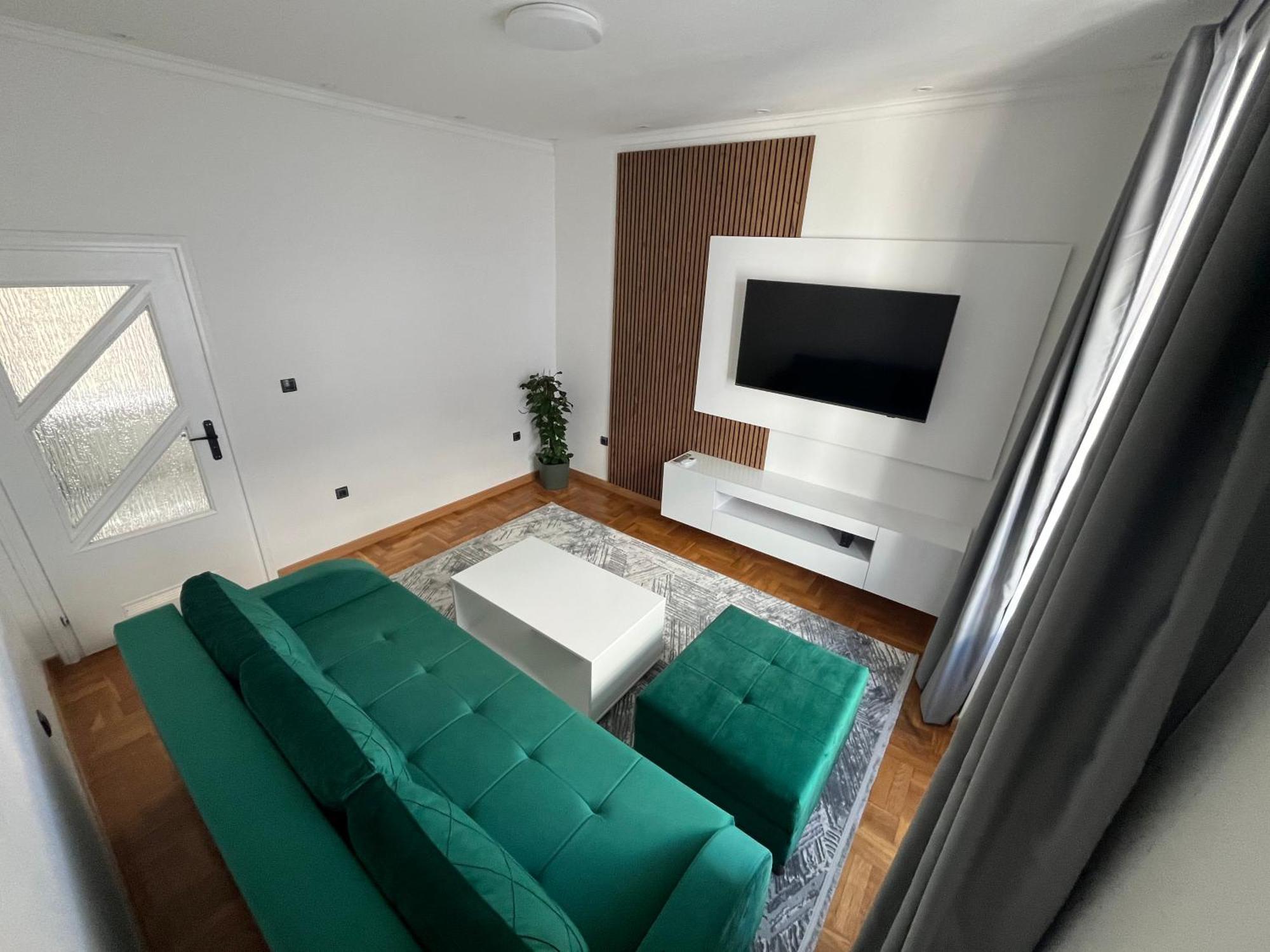 Sarajevo Luxury Apartment - 50 M From Old Sarajevo Clock Tower Bagian luar foto